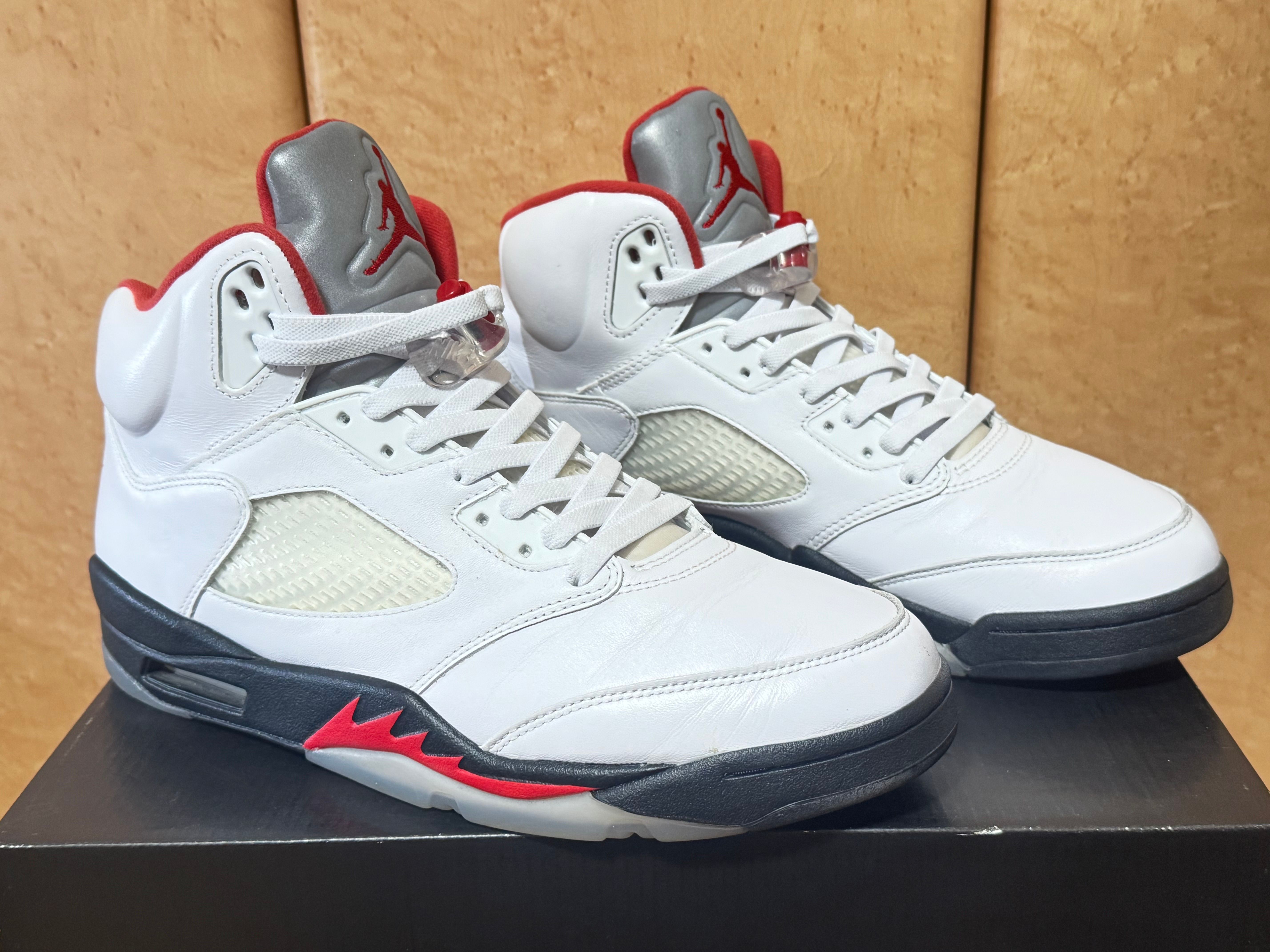 Nike Air Jordan 5 Retro "Fire Red" (2020)
