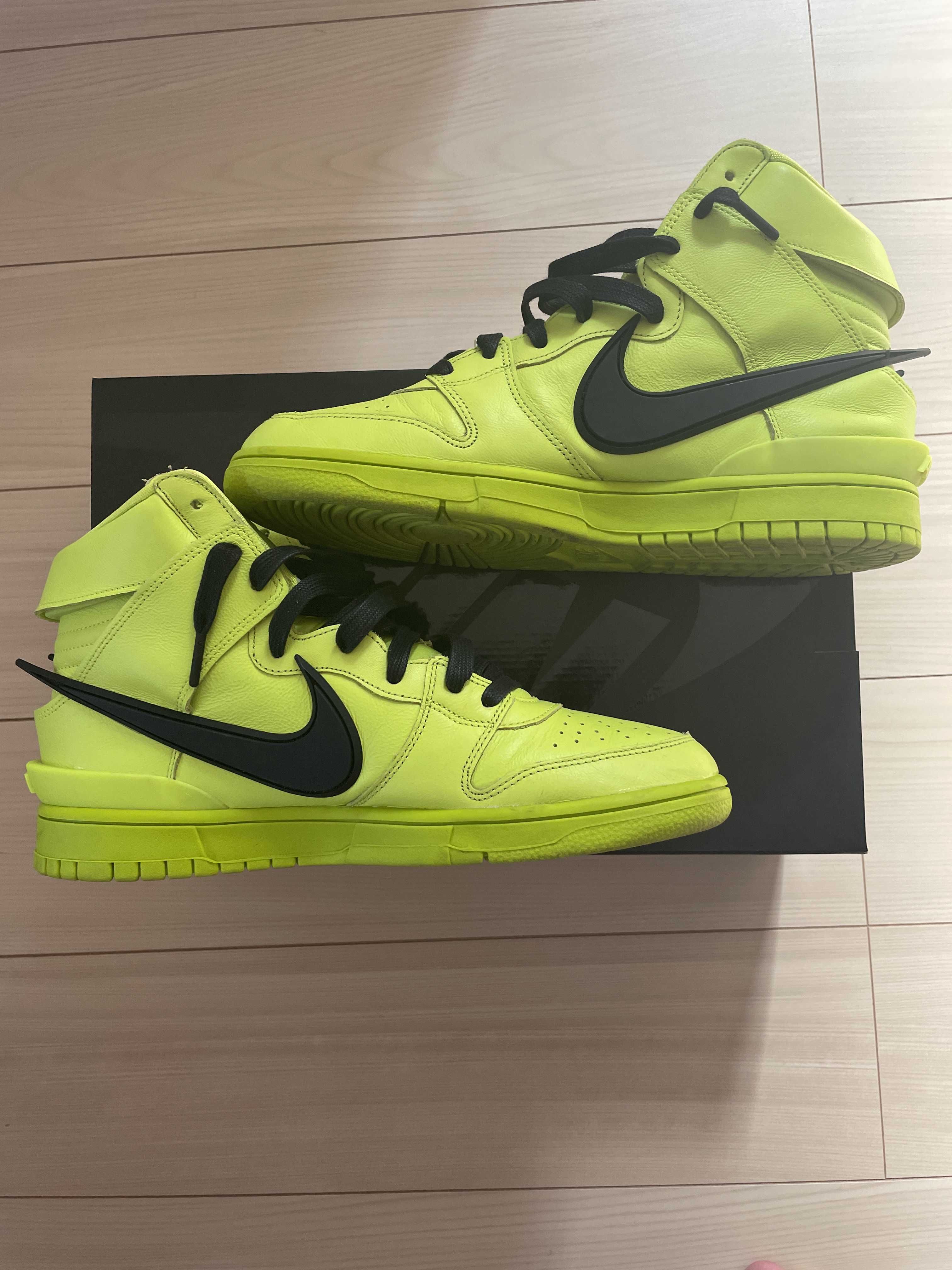 AMBUSH × NIKE DUNK HIGH "FLASH LIME"