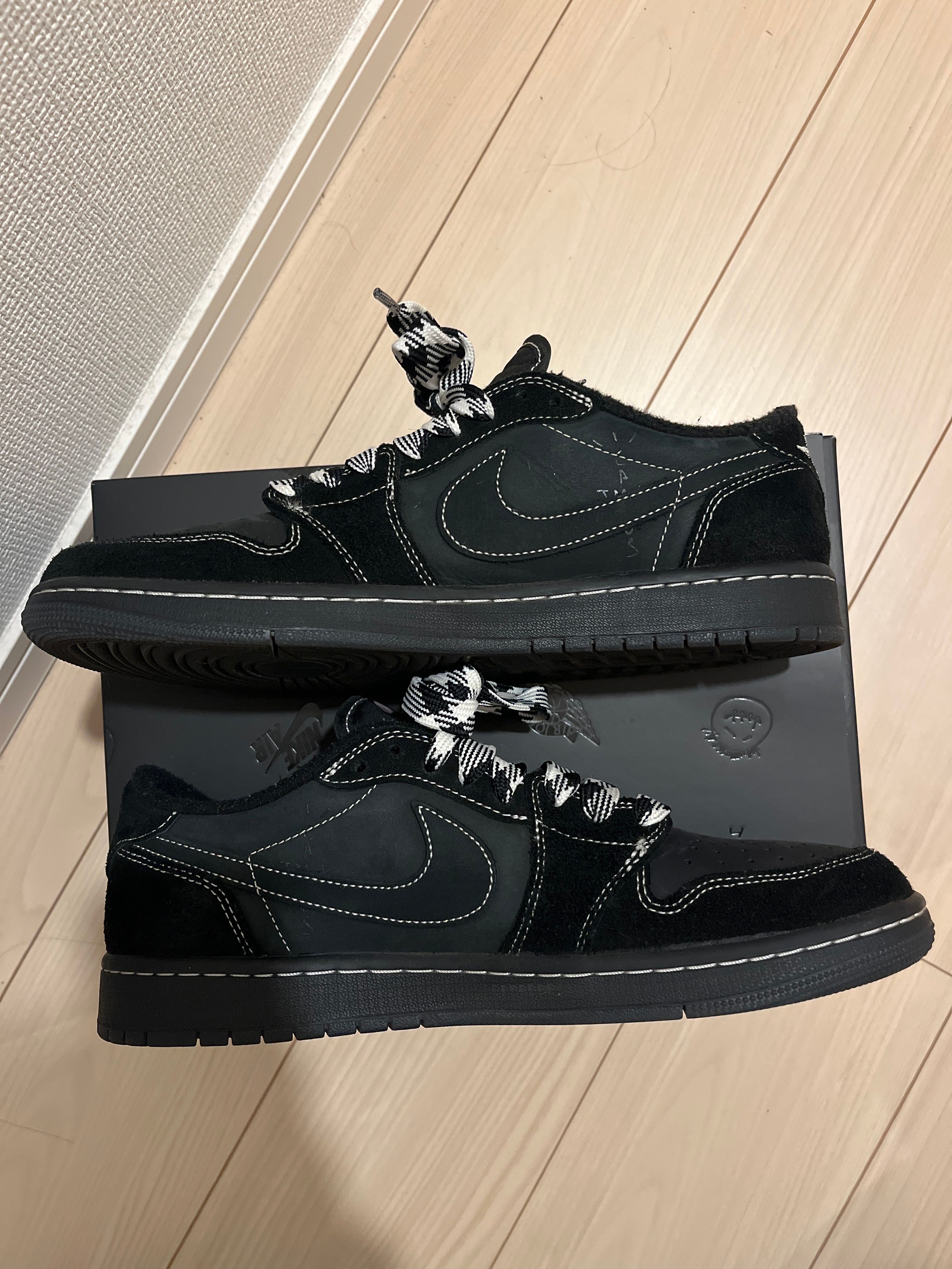 Travis Scott × Nike Air Jordan 1 Low OG SP "Black Phantom"