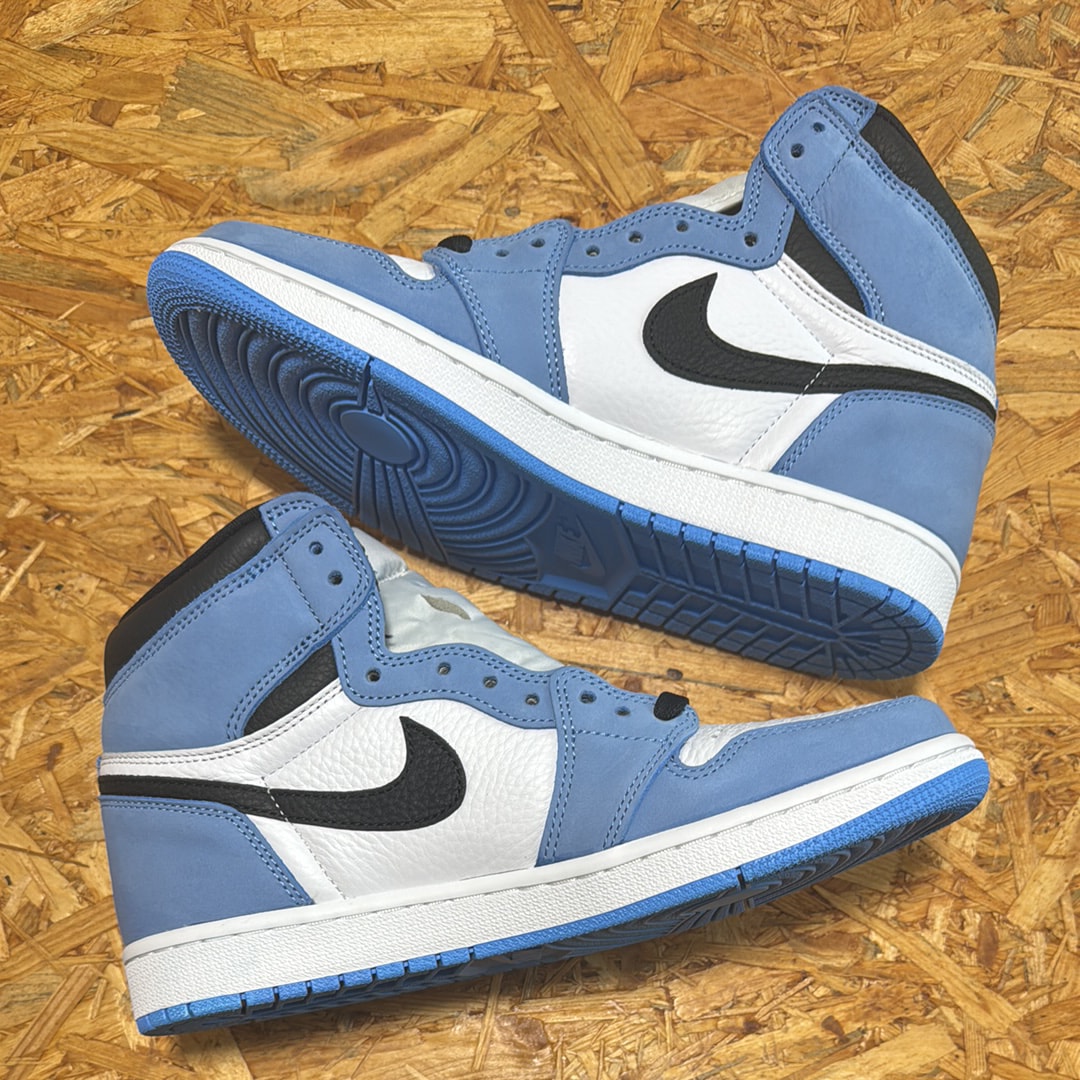 Nike Air Jordan 1 High OG "University Blue"