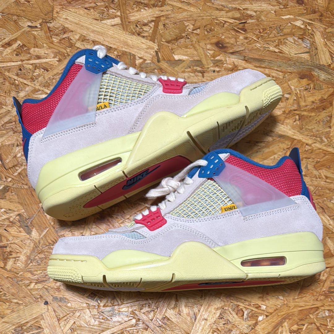 UNION × Nike Air Jordan 4 SP "Guava Ice/Light Fusion Red"