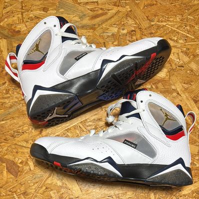 PSG × NIKE AIR JORDAN 7 RETRO "White"
