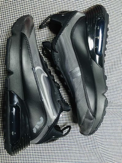 NIKE AIR MAX 2090"BLACK"