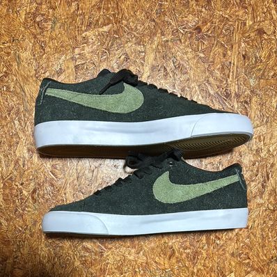 Stussy × Nike SB Blazer Low "Black/Palm Green"