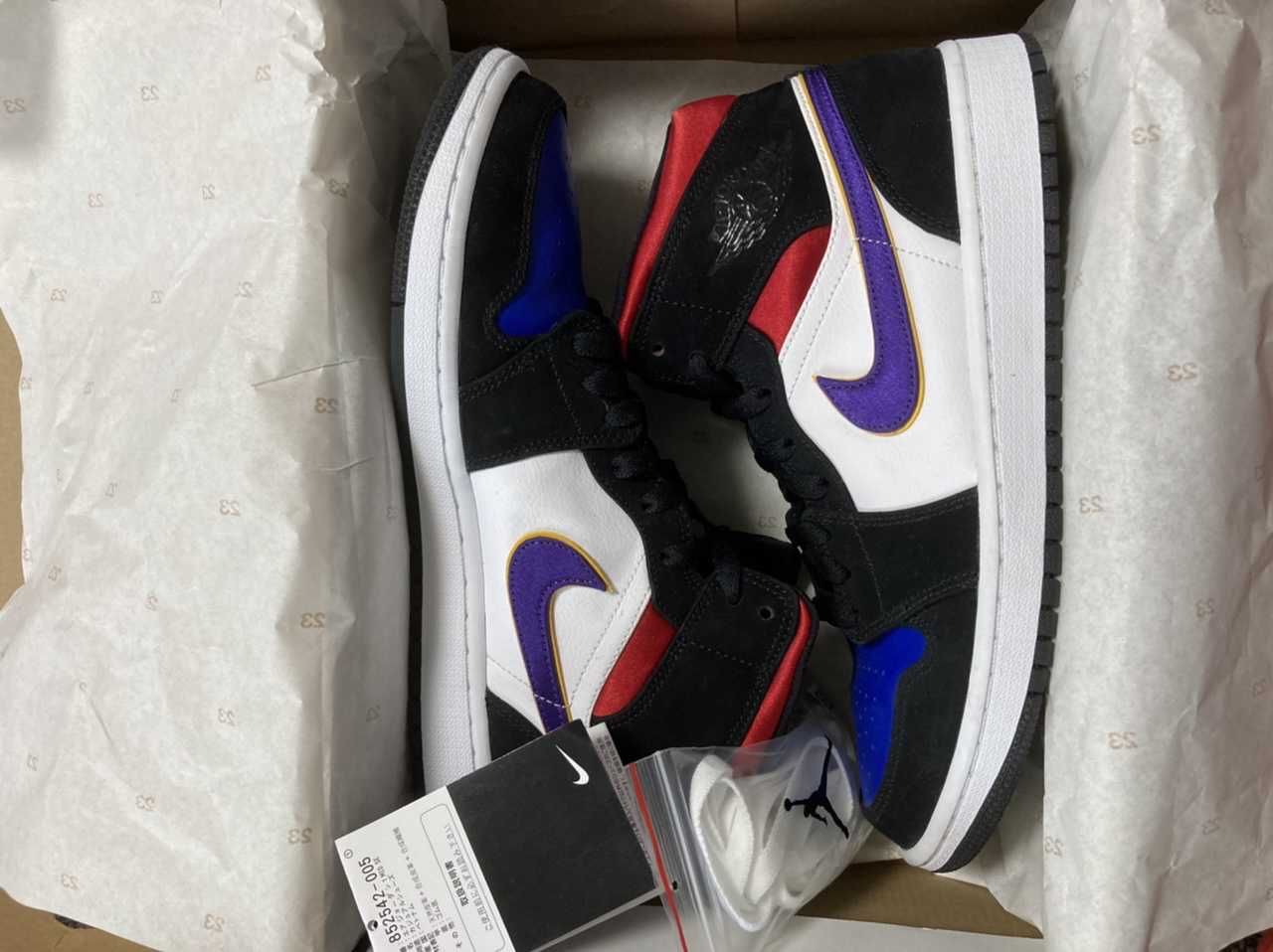 NIKE AIR JORDAN 1 MID "LAKERS TOP 3"