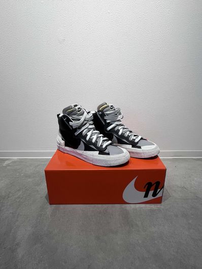 sacai × NIKE BLAZER MID BLACK / WOLF GREY / WHITEを買うなら