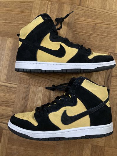 NIKE SB DUNK HIGH "MAIZE AND BLACK"
