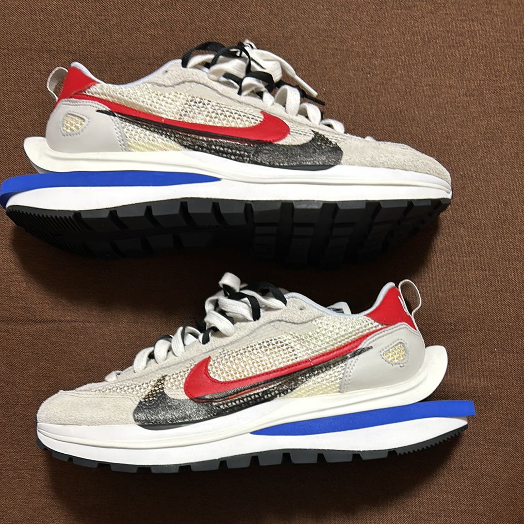 sacai × Nike Vapor Waffle "Royal Fuchsia"