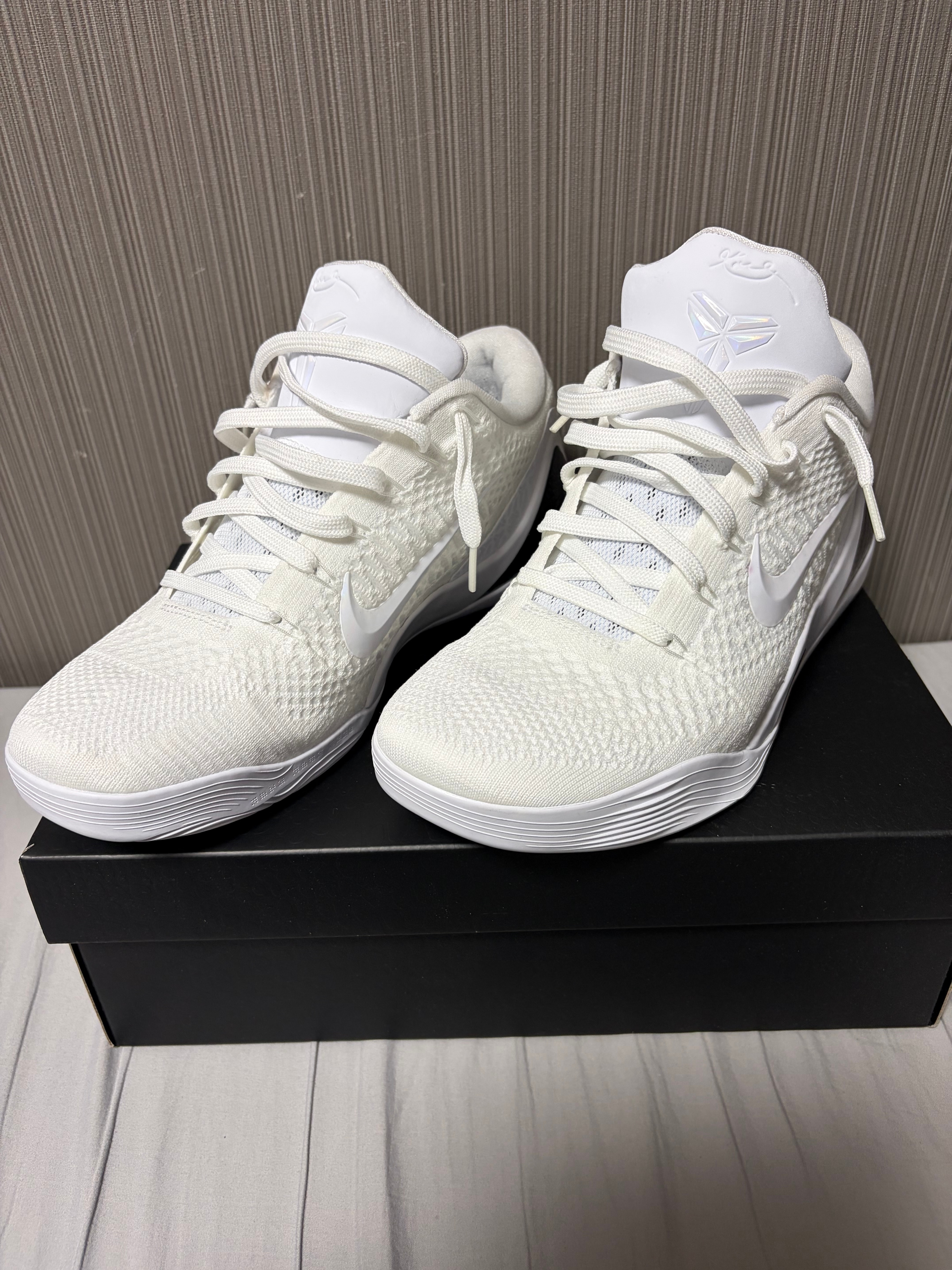 Nike Kobe 9 Elite Low Protro "Halo"