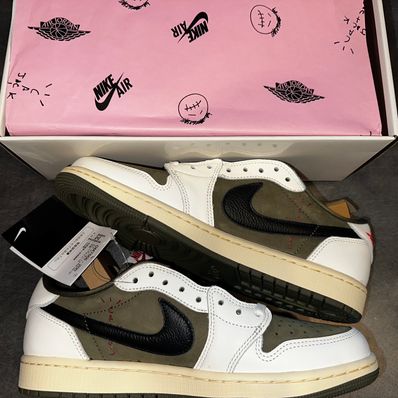Travis Scott × Nike Air Jordan 1 Low OG SP "Reverse Olive"