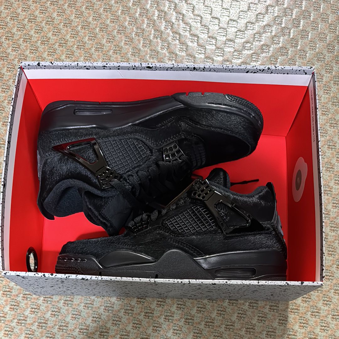 Olivia Kim × Nike Women's Air Jordan 4 