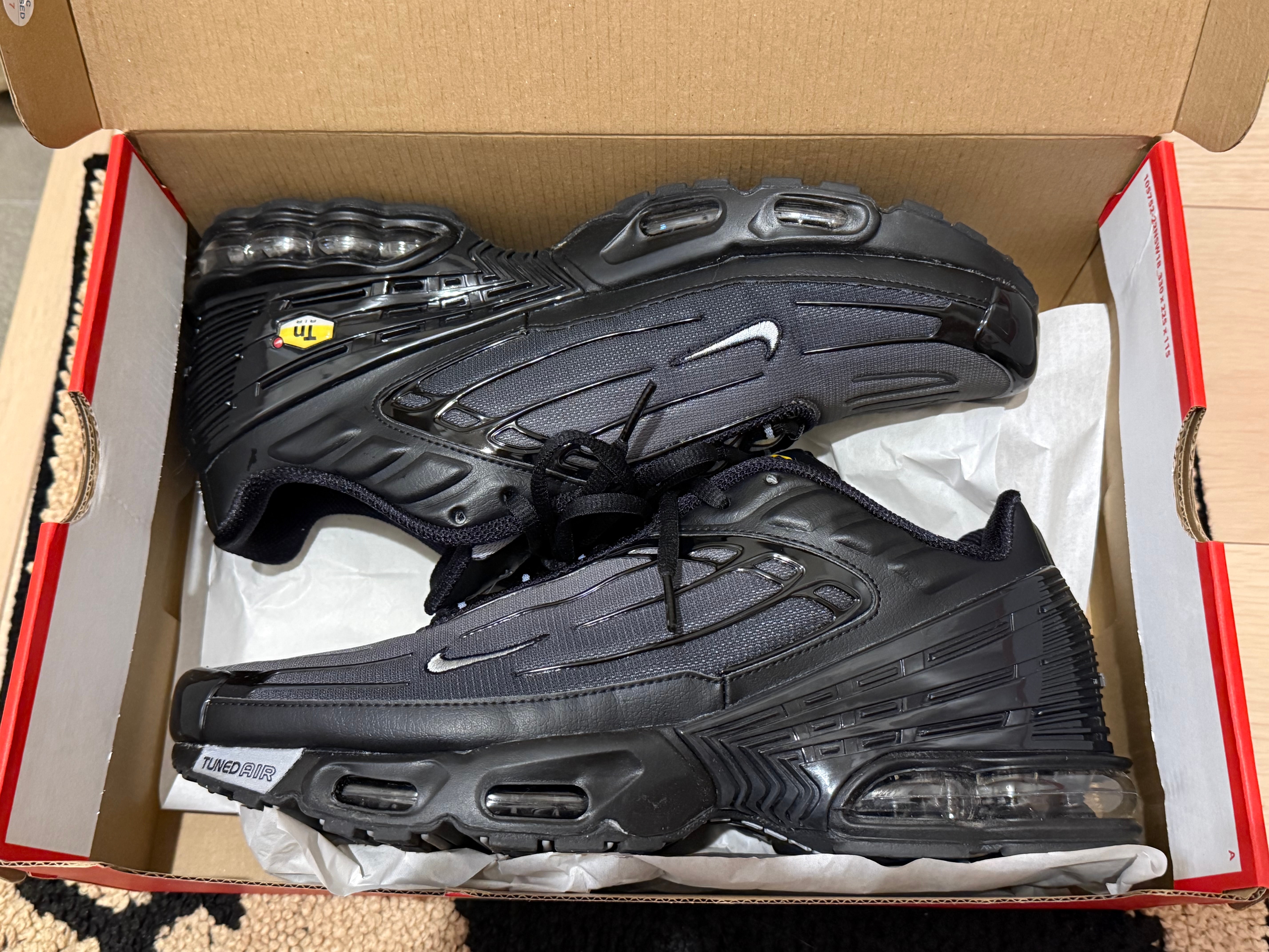 Nike Air Max Plus 3 "Black/Wolf Grey"