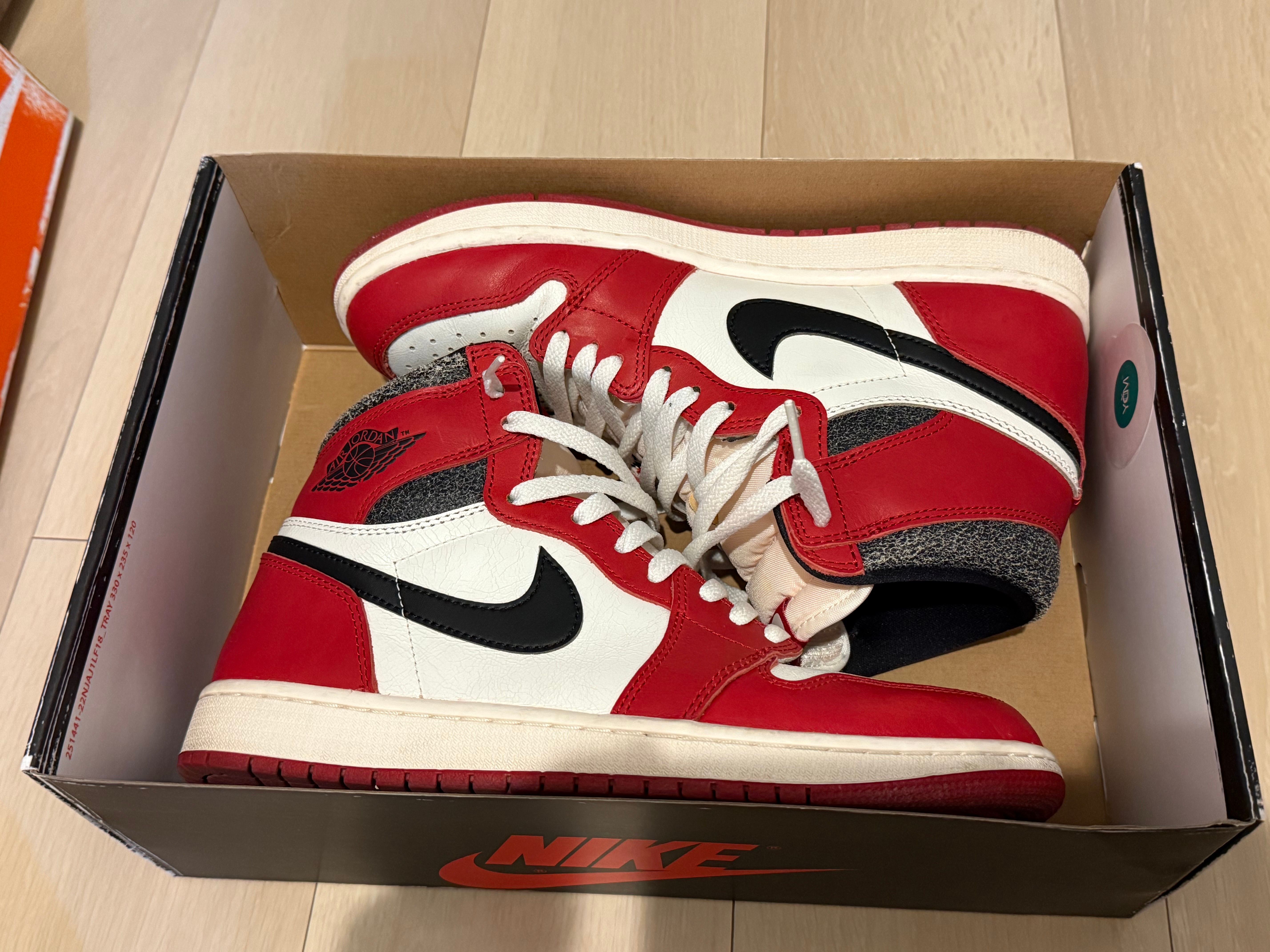 Nike Air Jordan 1 High OG "Lost & Found/Chicago"