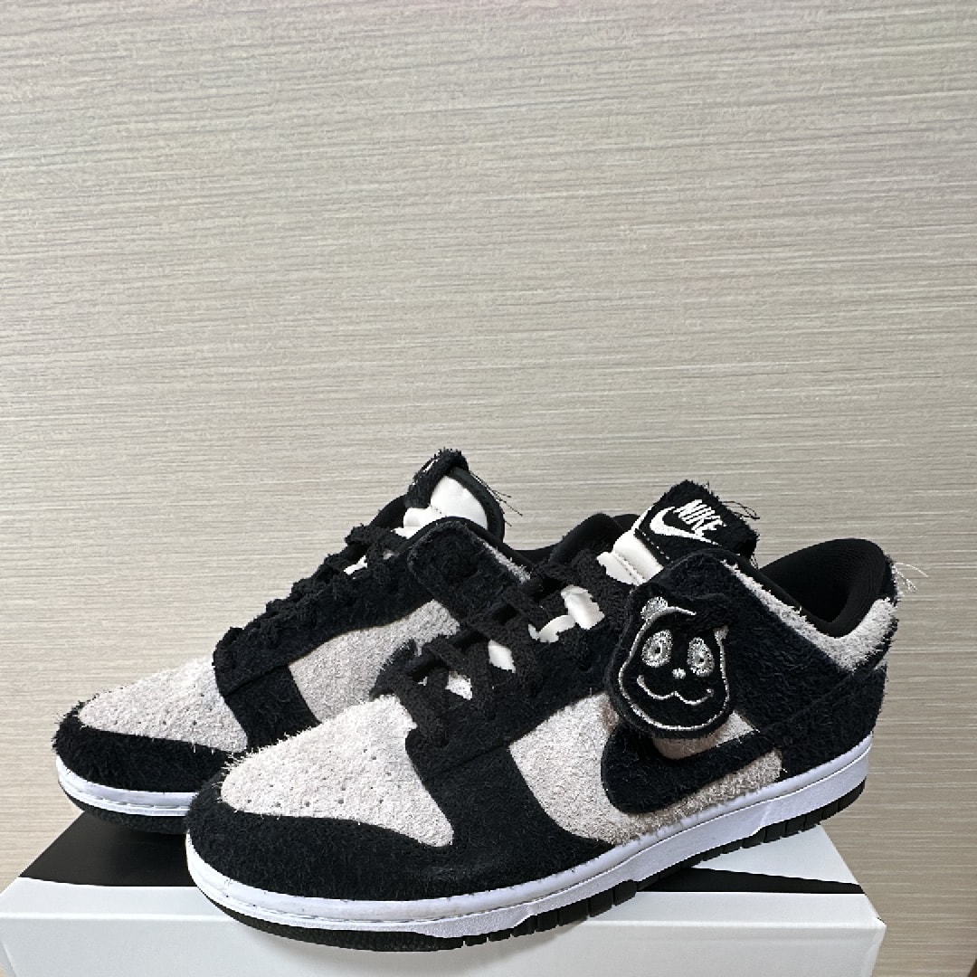 Nike Dunk Low Retro SE "Panda/White/Black"