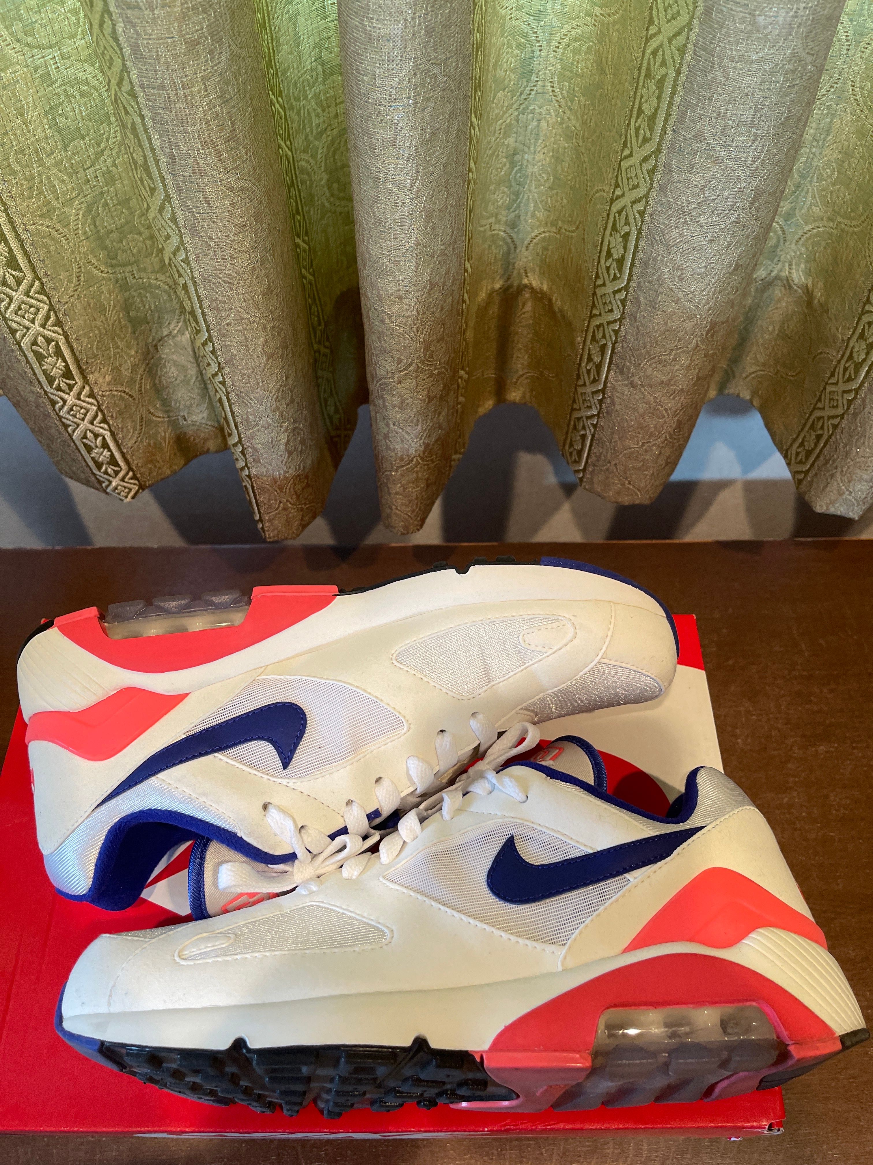 Nike Air Max 180 "White/Ultramarine/Solar Red" (2018)