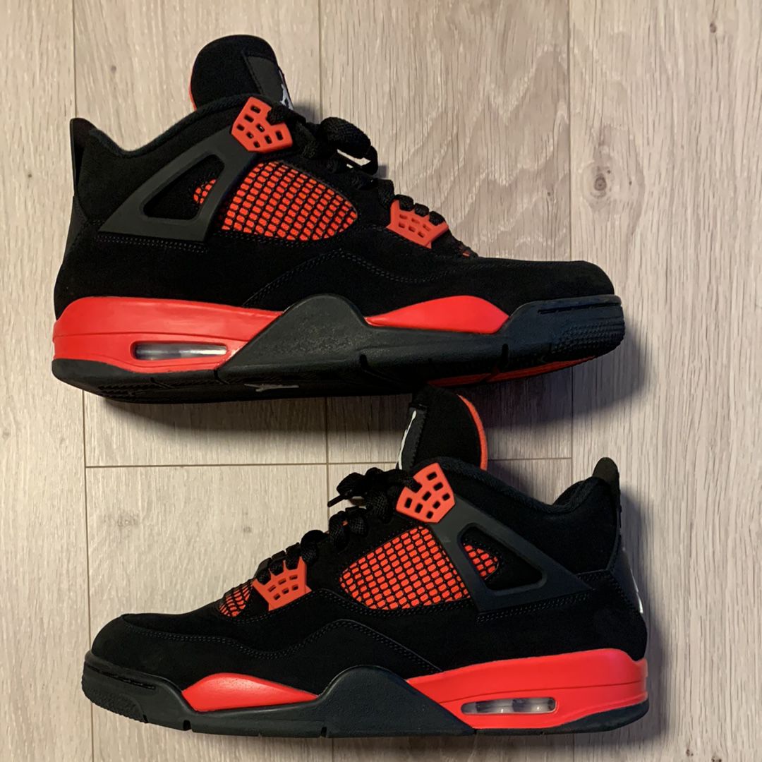 Nike Air Jordan 4 "Red Thunder/Crimson"