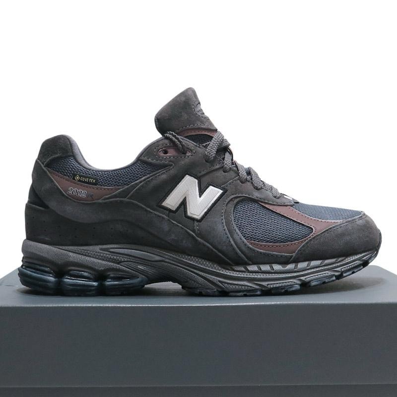 New Balance 2002R GORE-TEX "Black"