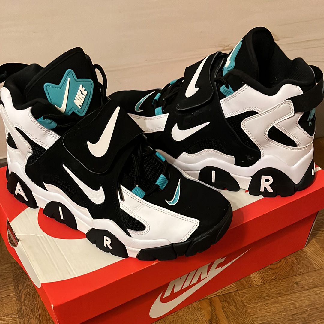 NIKE AIR BARRAGE MID CABANA