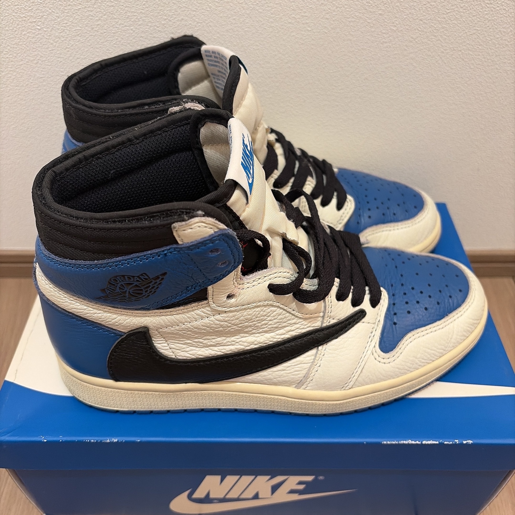 Travis Scott × fragment design × Nike Air Jordan 1 Retro High OG SP "Military Blue"