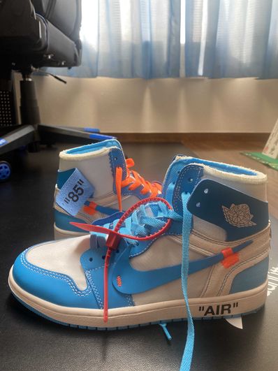 Off-White × Nike Air Jordan 1 High UNC "White/Dark Powder Blue"