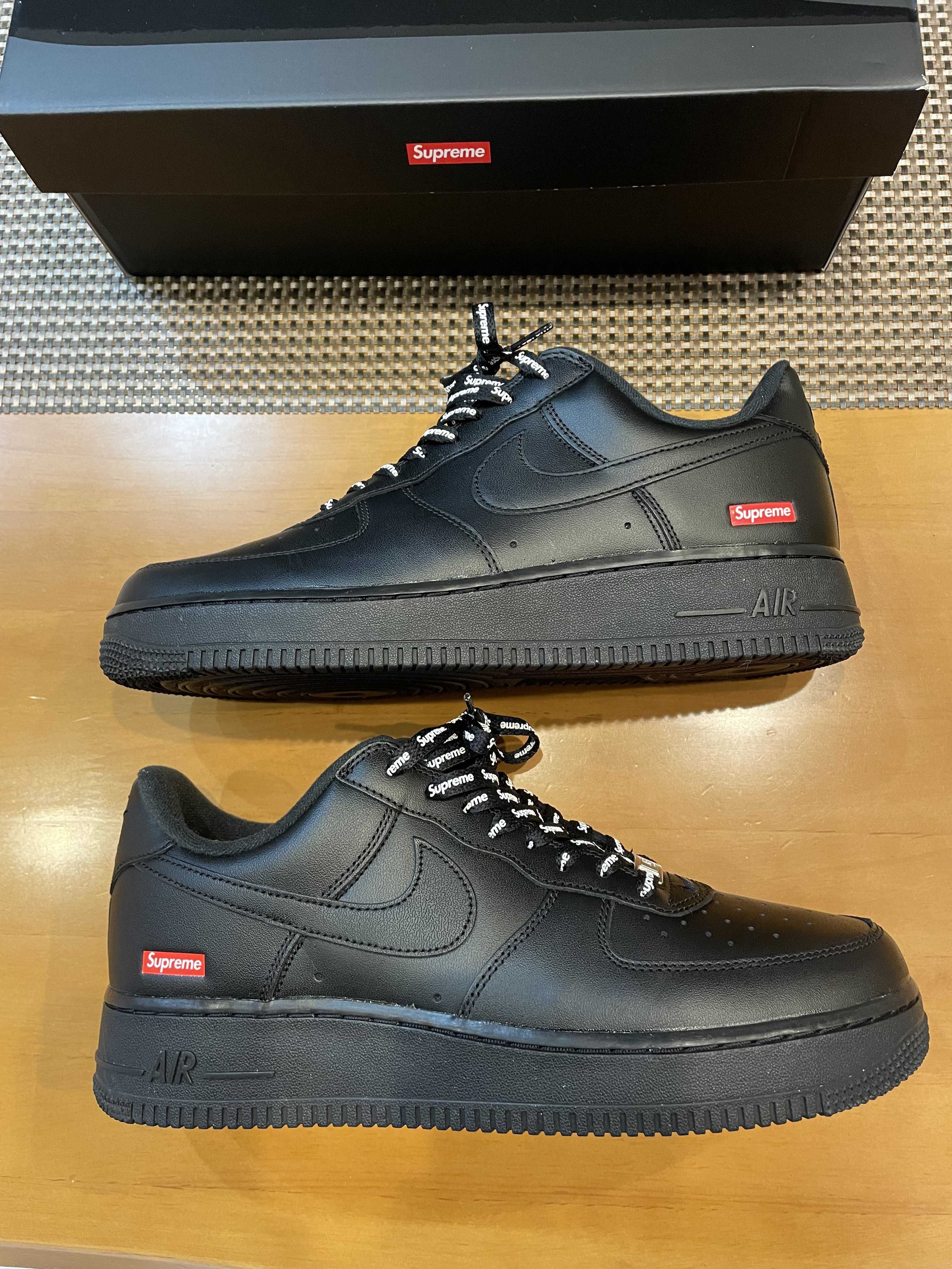 Supreme × Nike Air Force 1 Low "Black"
