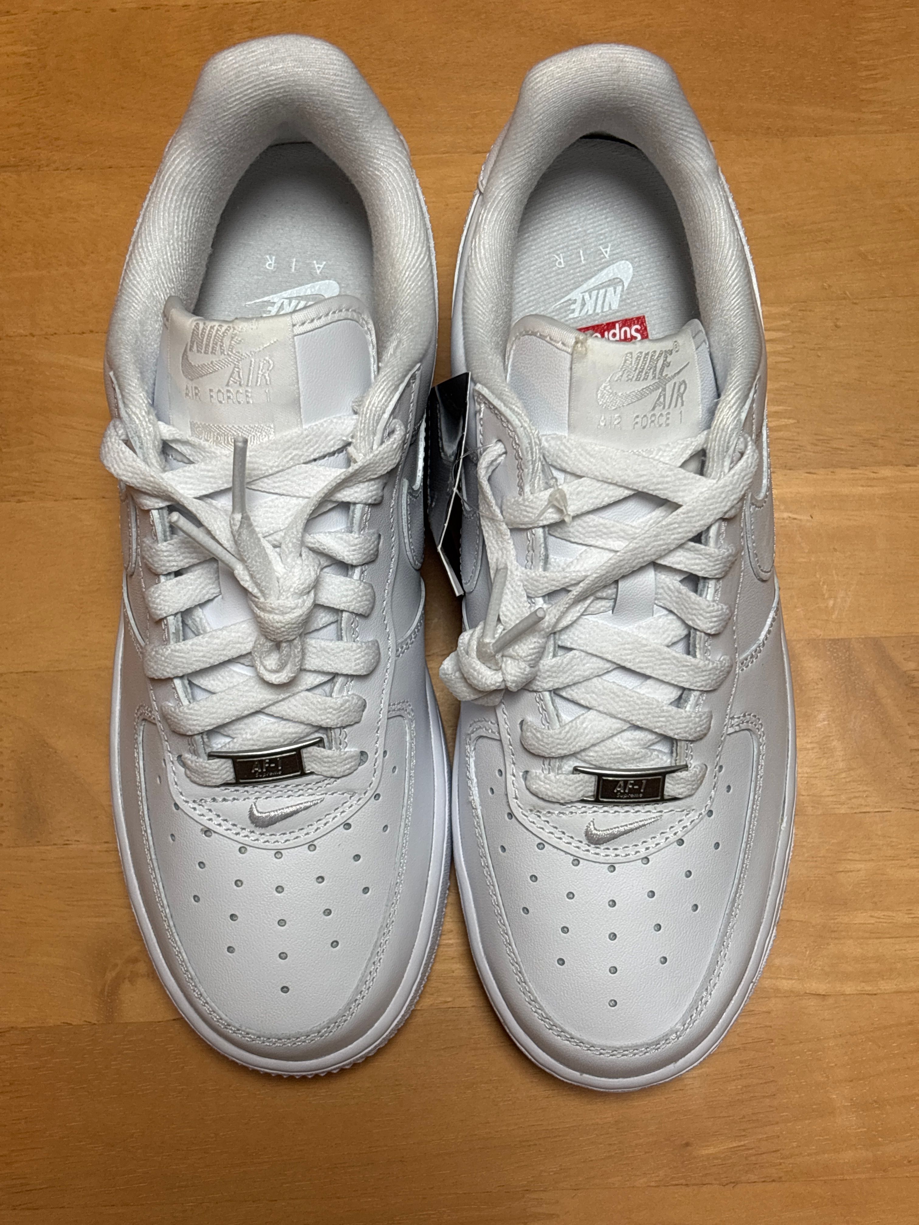 Supreme × Nike Air Force 1 Low "White"