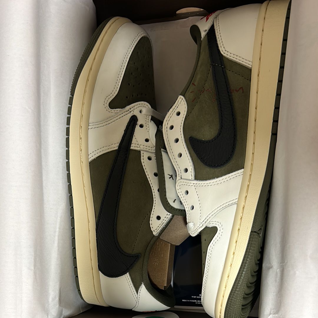 Travis Scott × Nike Air Jordan 1 Low OG SP "Reverse Olive"