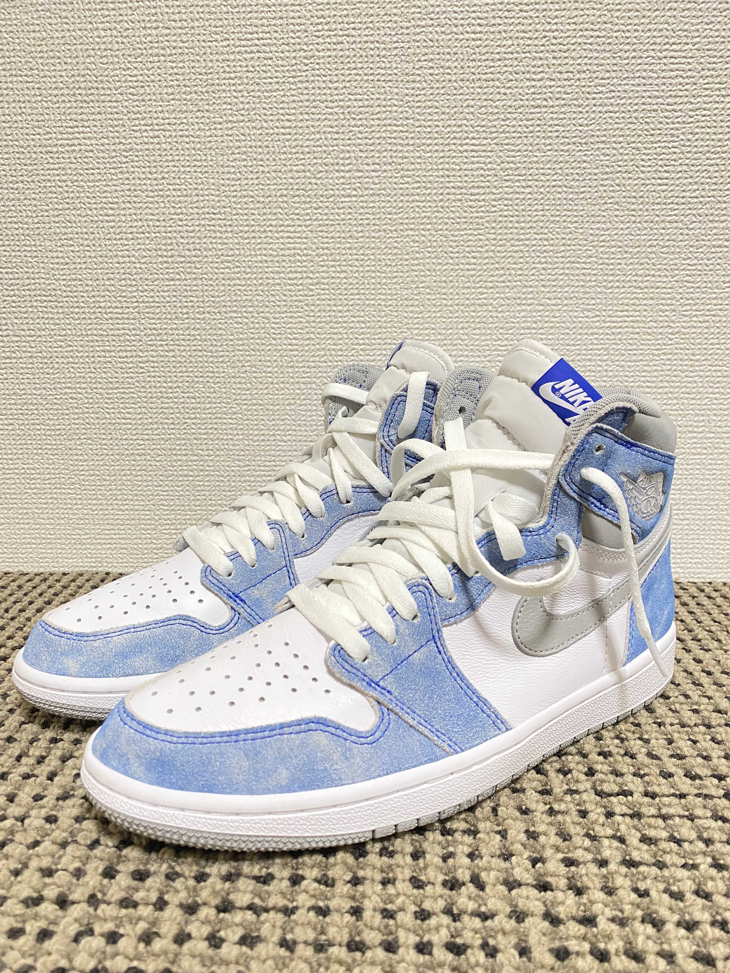 Nike Air Jordan 1 High OG "Hyper Royal"