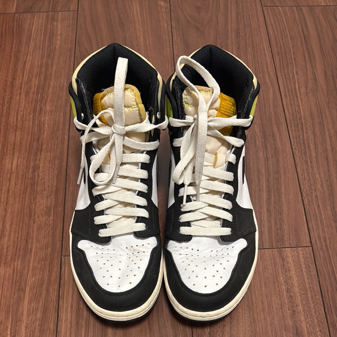 Nike Air Jordan 1 High OG "Volt Gold"