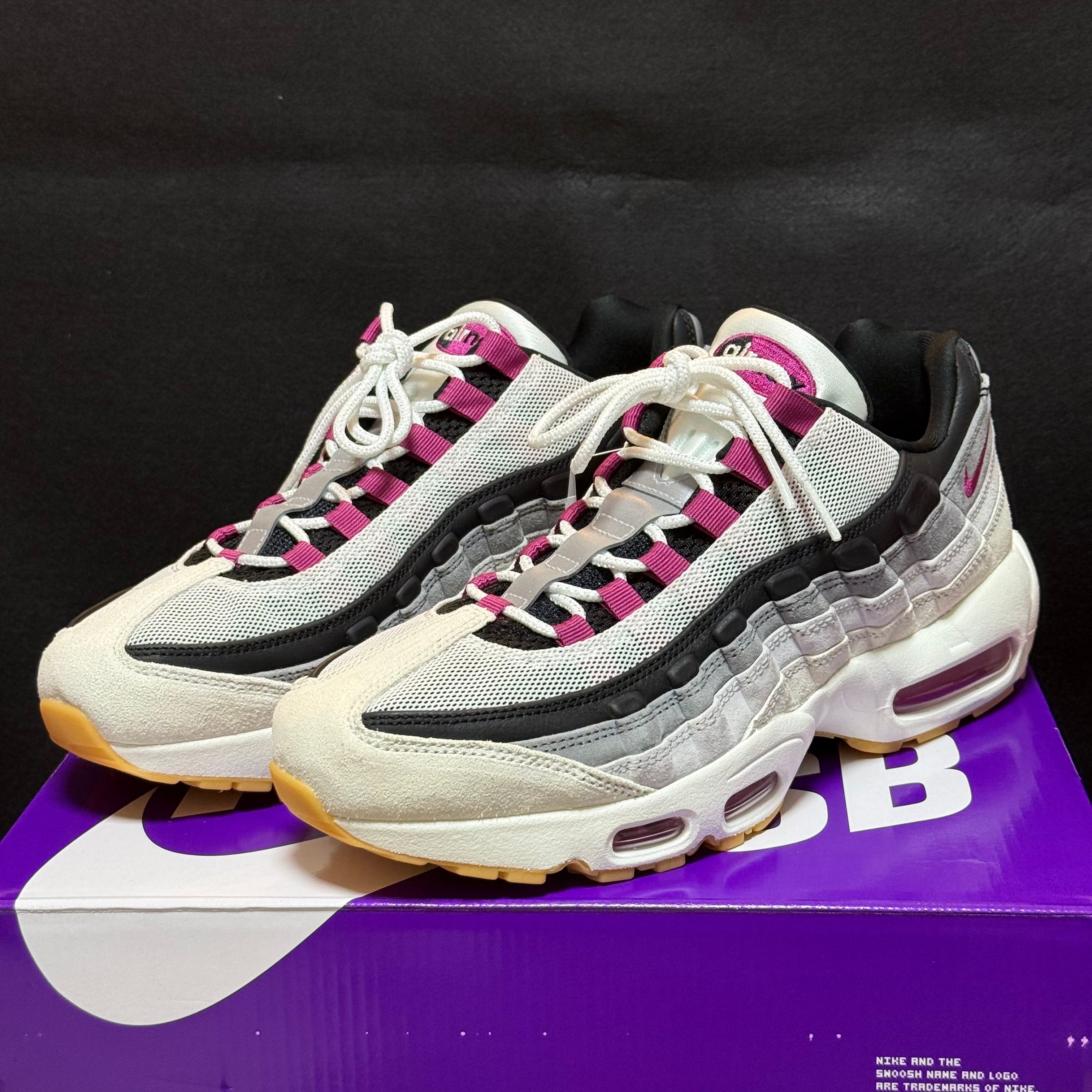 Nike SB Air Max 95 "Summit White/Cactus Flower"