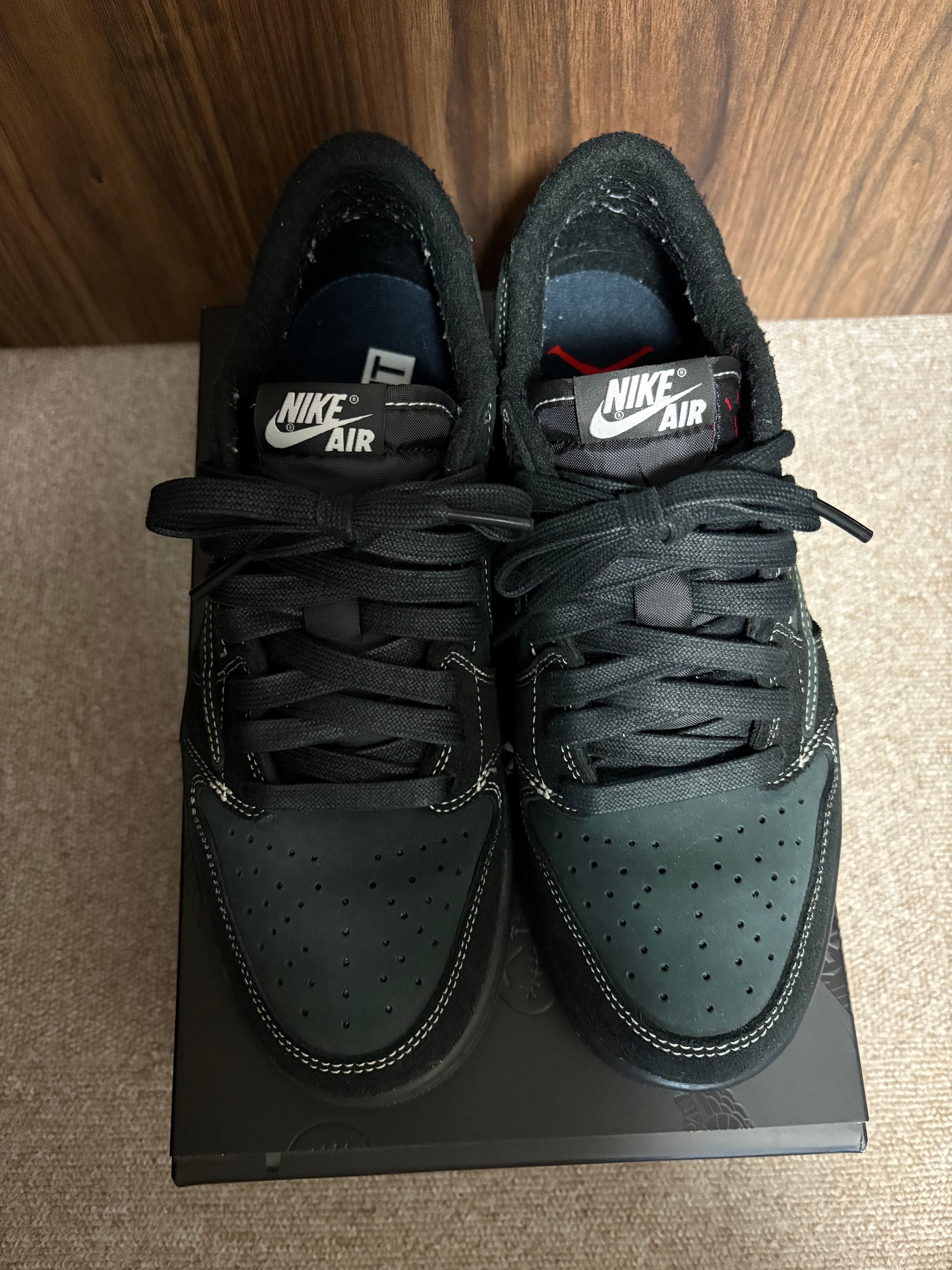 Travis Scott × Nike Air Jordan 1 Low OG SP "Black Phantom"