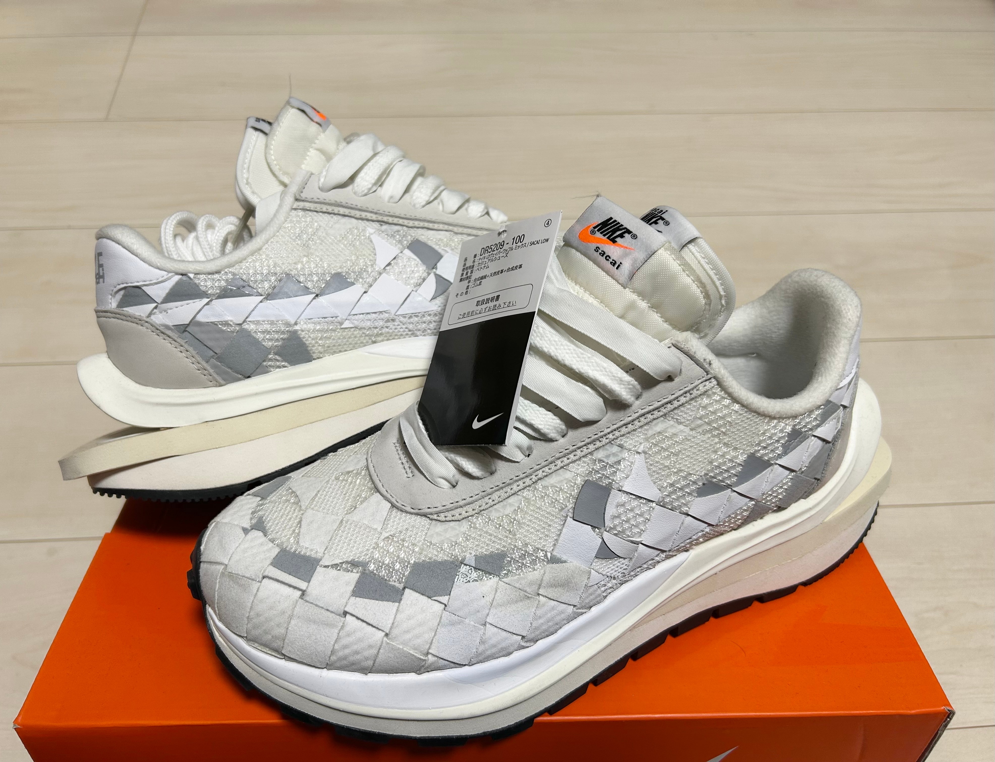 Jean-Paul Gaultier × sacai × Nike Air Woven VaporWaffle "White"