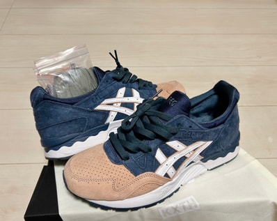 KITH 10TH × Asics Gel-Lyte 5 "Salmon Toe"