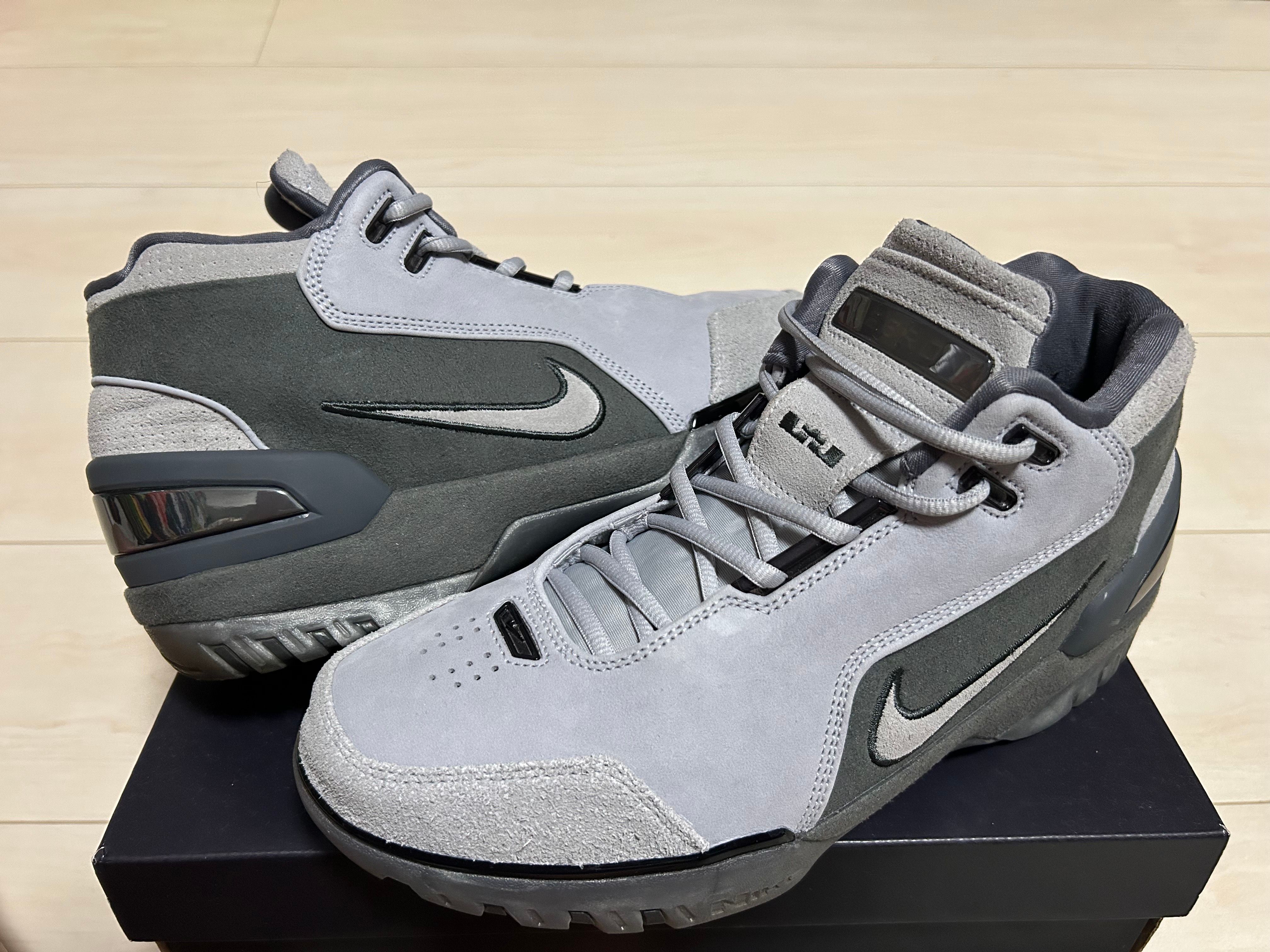 美品 NIKE(ナイキエアズーム)28cm 日本未発売 A10350303.jpg?v=1716948321