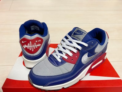 NIKE AIR MAX 90 "PIRATE RADIO"
