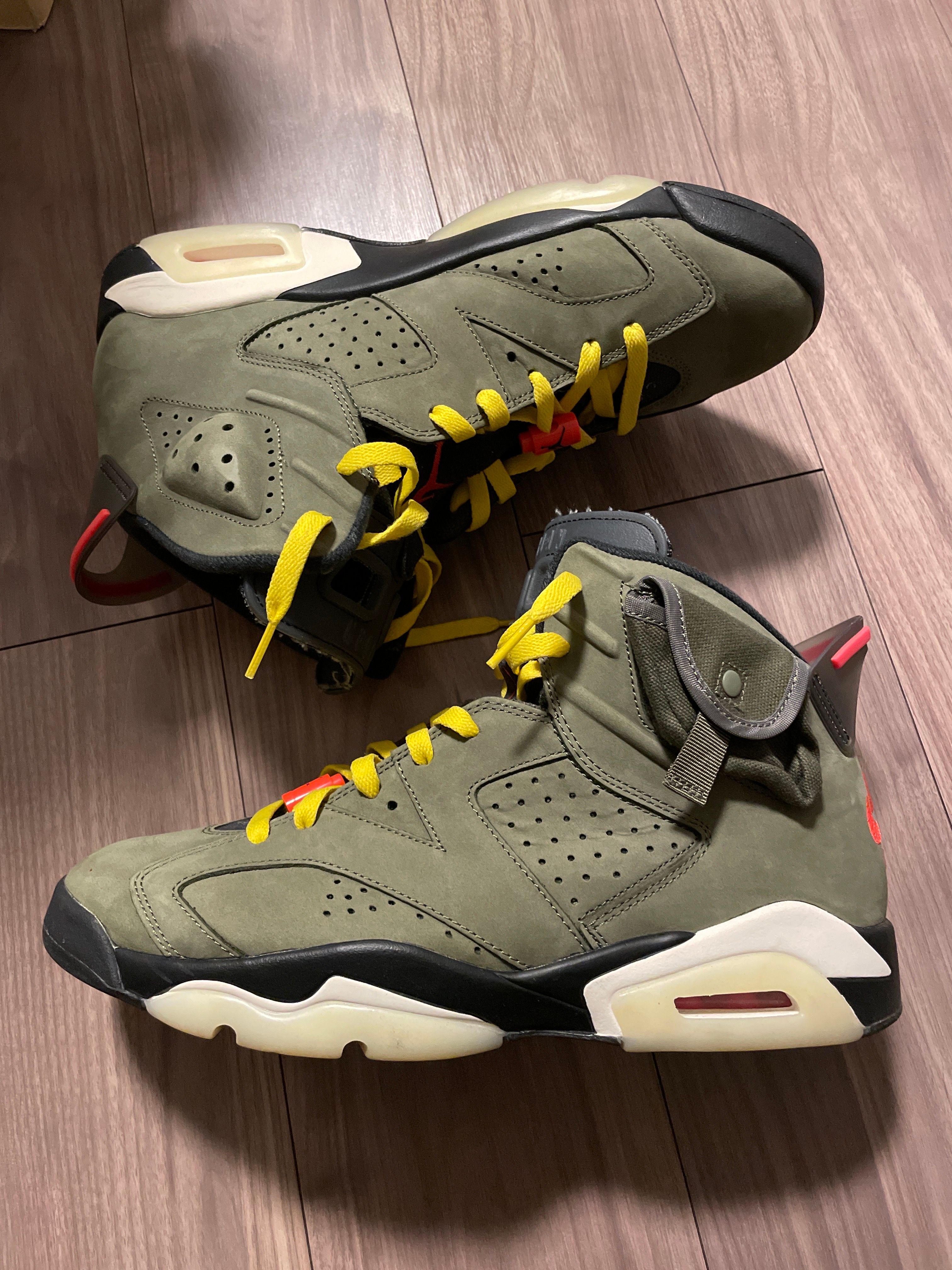 Travis Scott × Nike Air Jordan 6 Retro "Medium Olive"