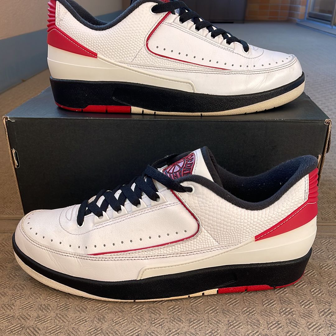 AIR JORDAN 2 RETRO LOW