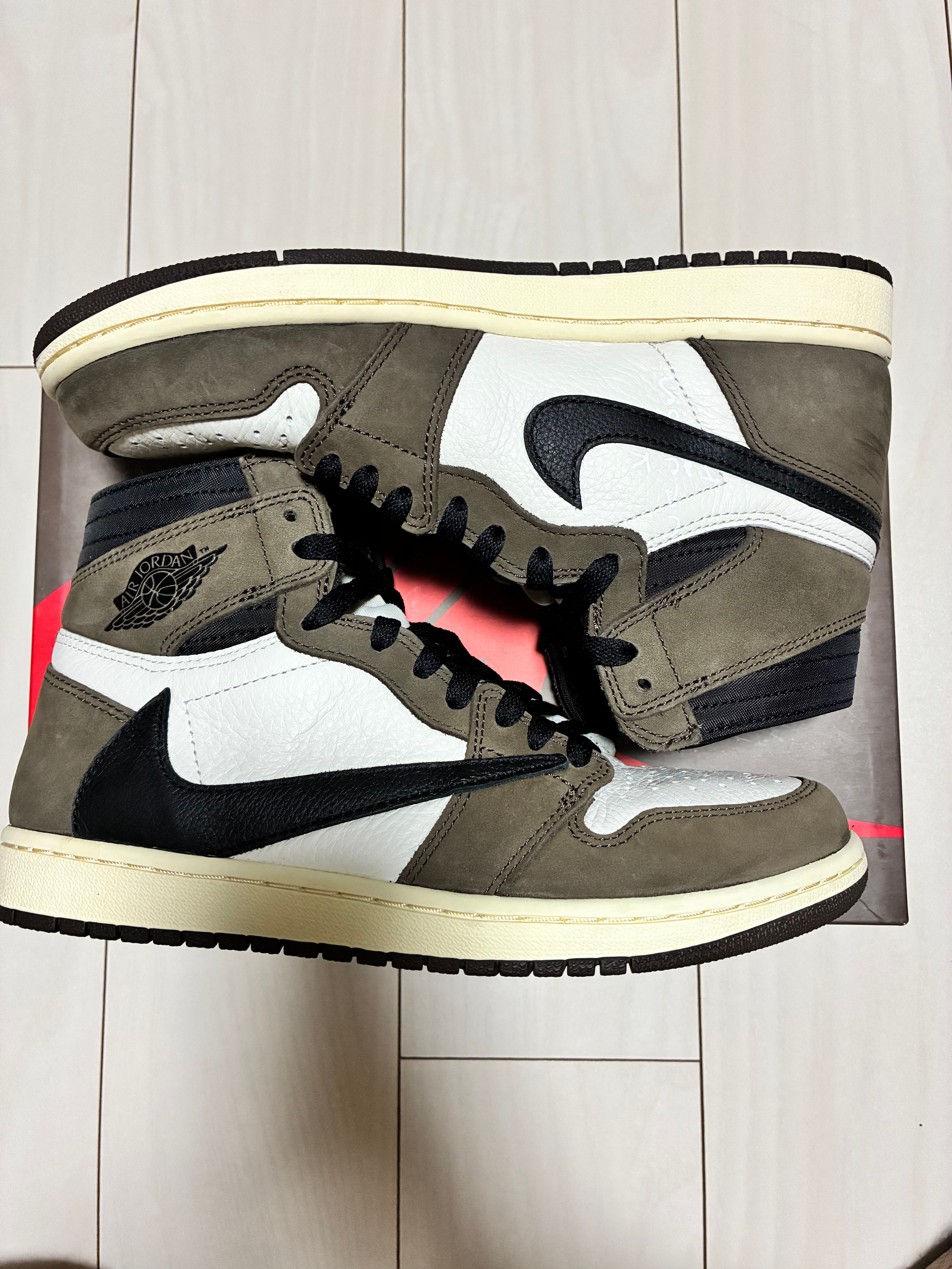 Travis Scott × Nike Air Jordan 1 Retro High OG TS SP "Sail/Dark Mocha"