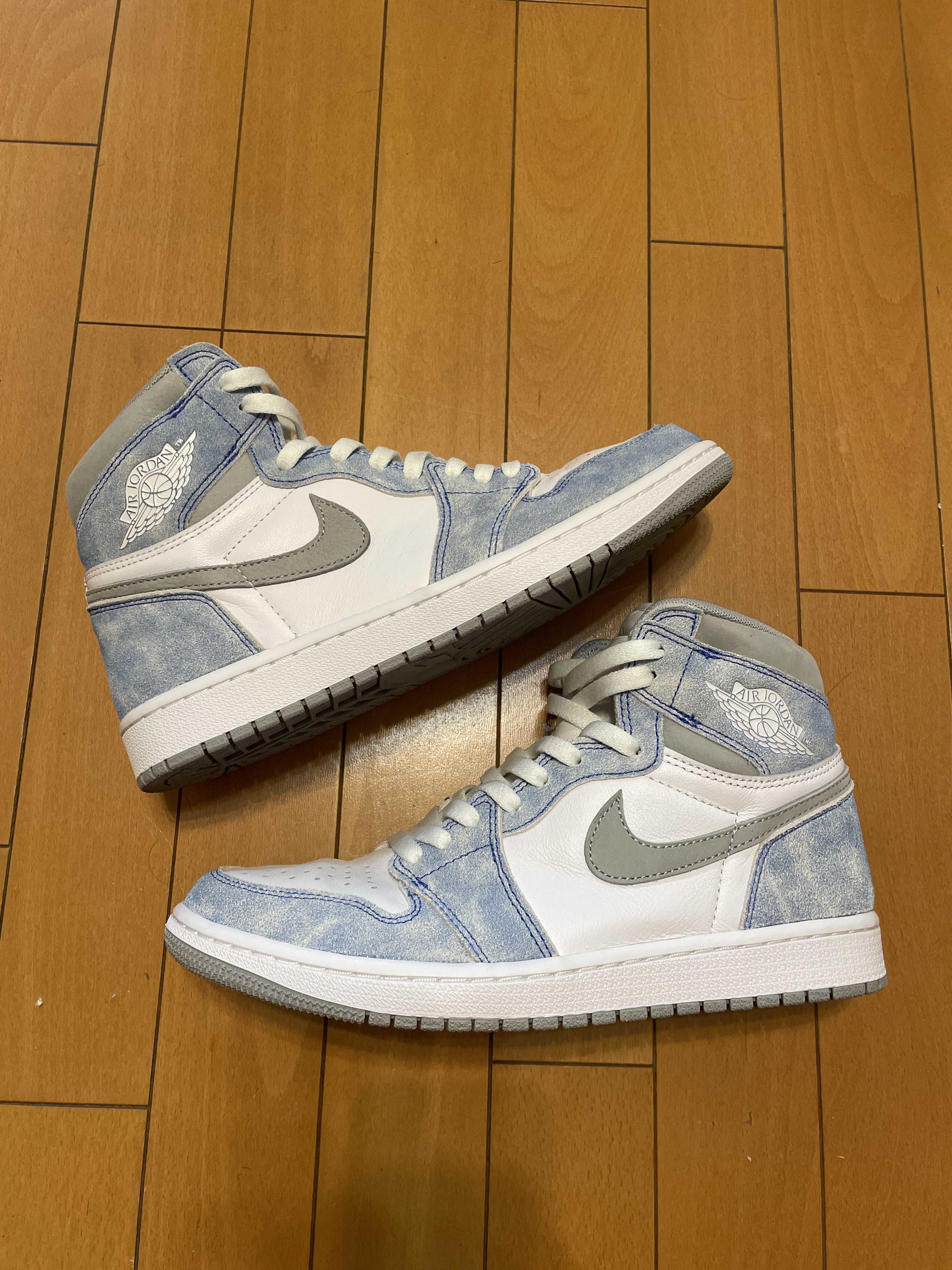 Nike Air Jordan 1 High OG "Hyper Royal"