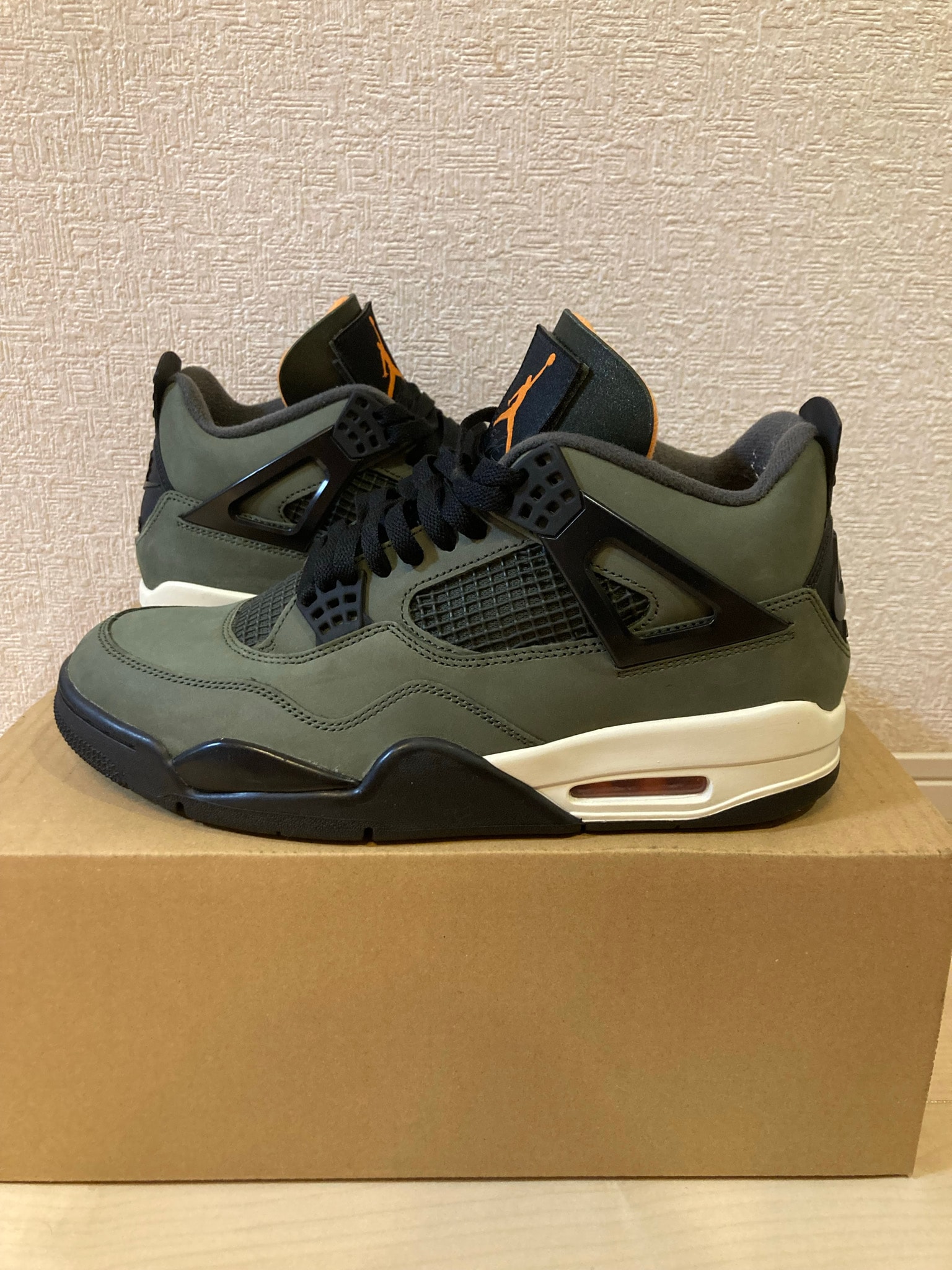 UNDEFEATED × Nike Air Jordan 4 Retro "Deep Green" (2025)