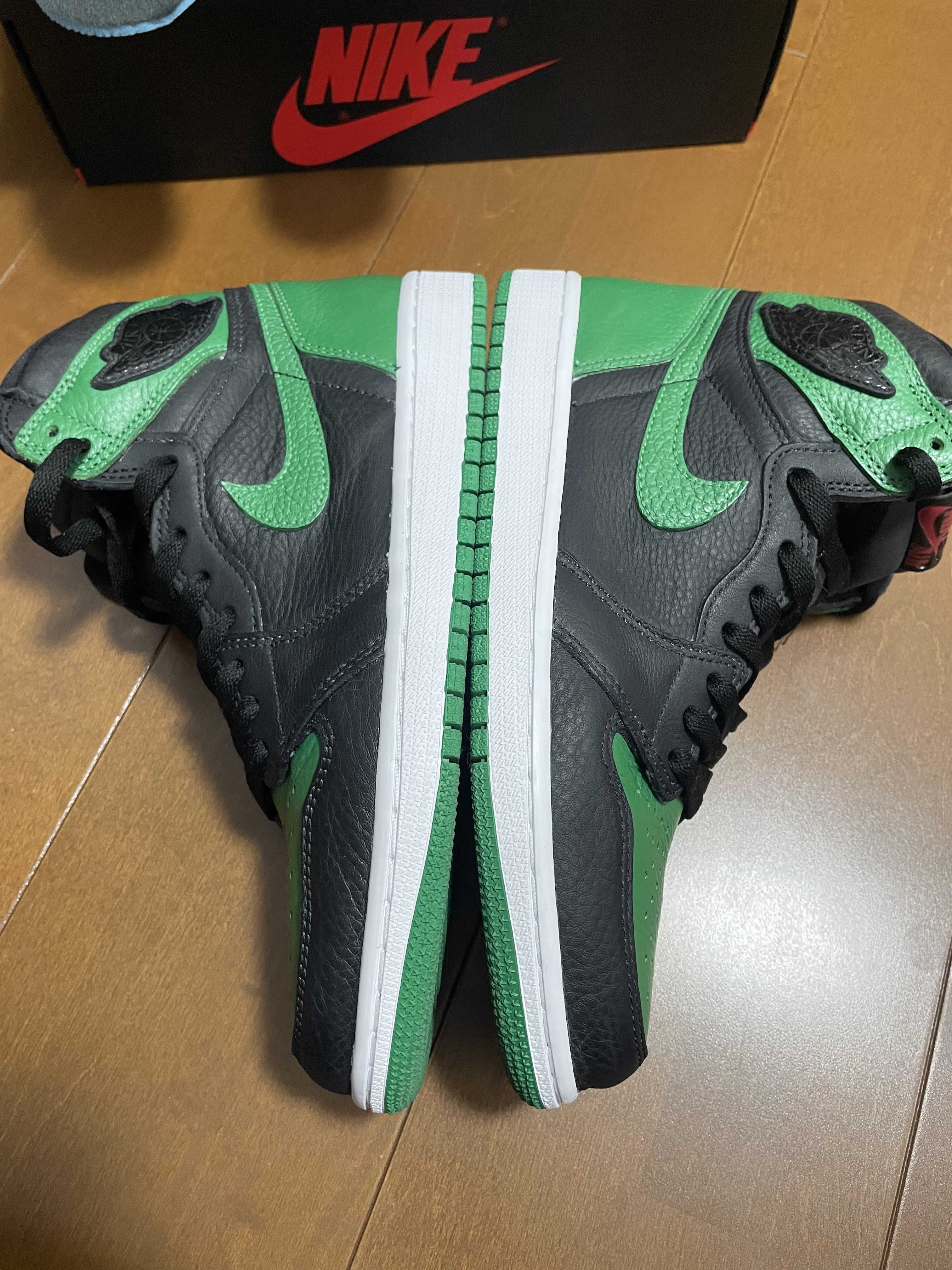 Nike Air Jordan 1 Retro High OG "Black/Pine Green" (2020)      