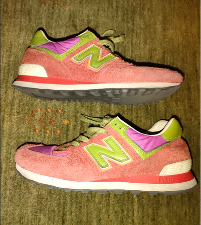 STRAY RATS × NEW BALANCE ML574 "PURPLE"