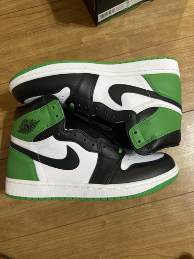 Nike Air Jordan 1 Retro High OG "Celtics/Black and Lucky Green" (2023)