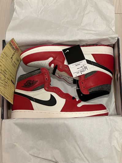 Nike Air Jordan 1 High OG "Lost & Found/Chicago"