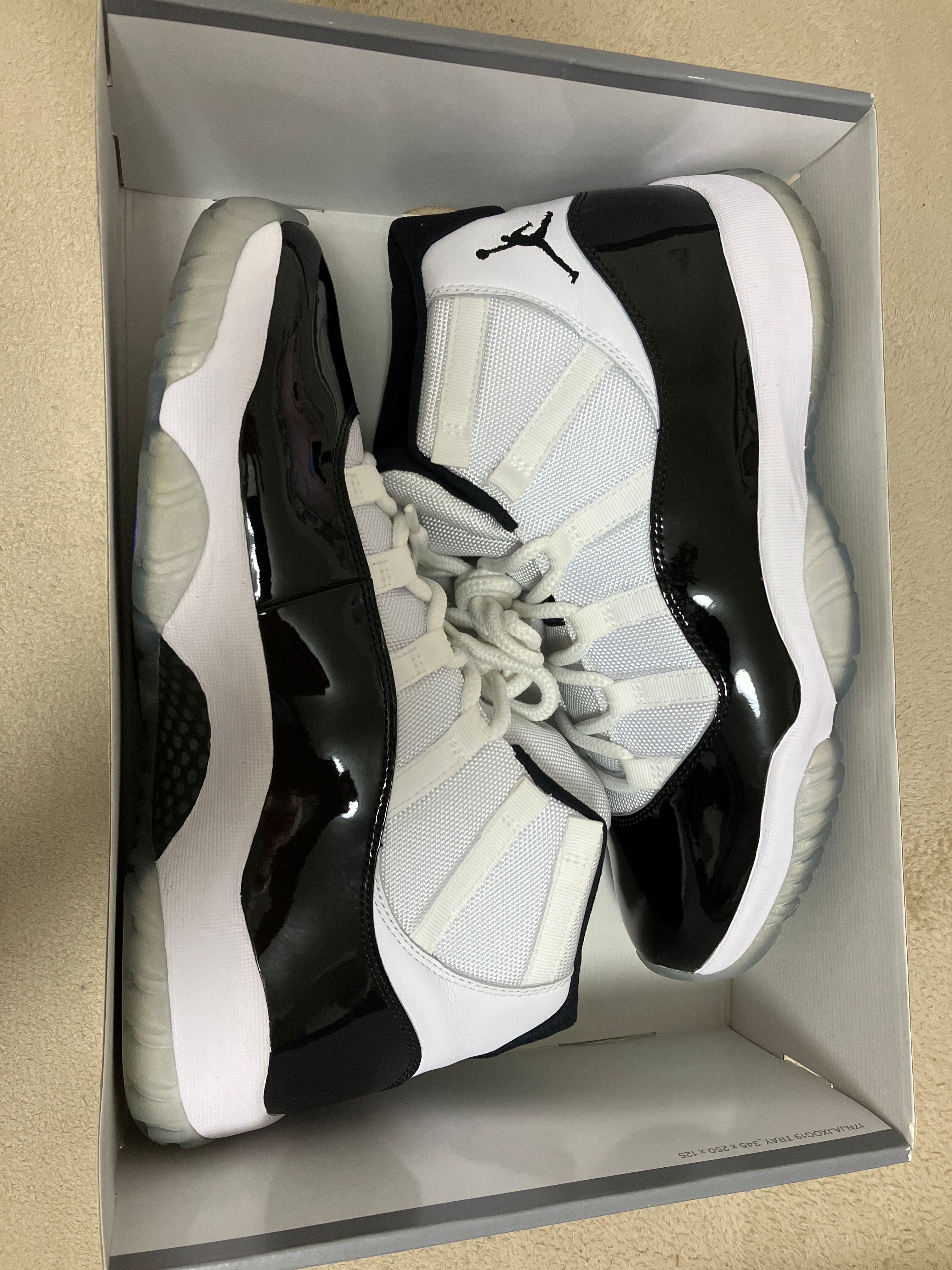 Nike Air Jordan 11 Retro "Concord" (2018)