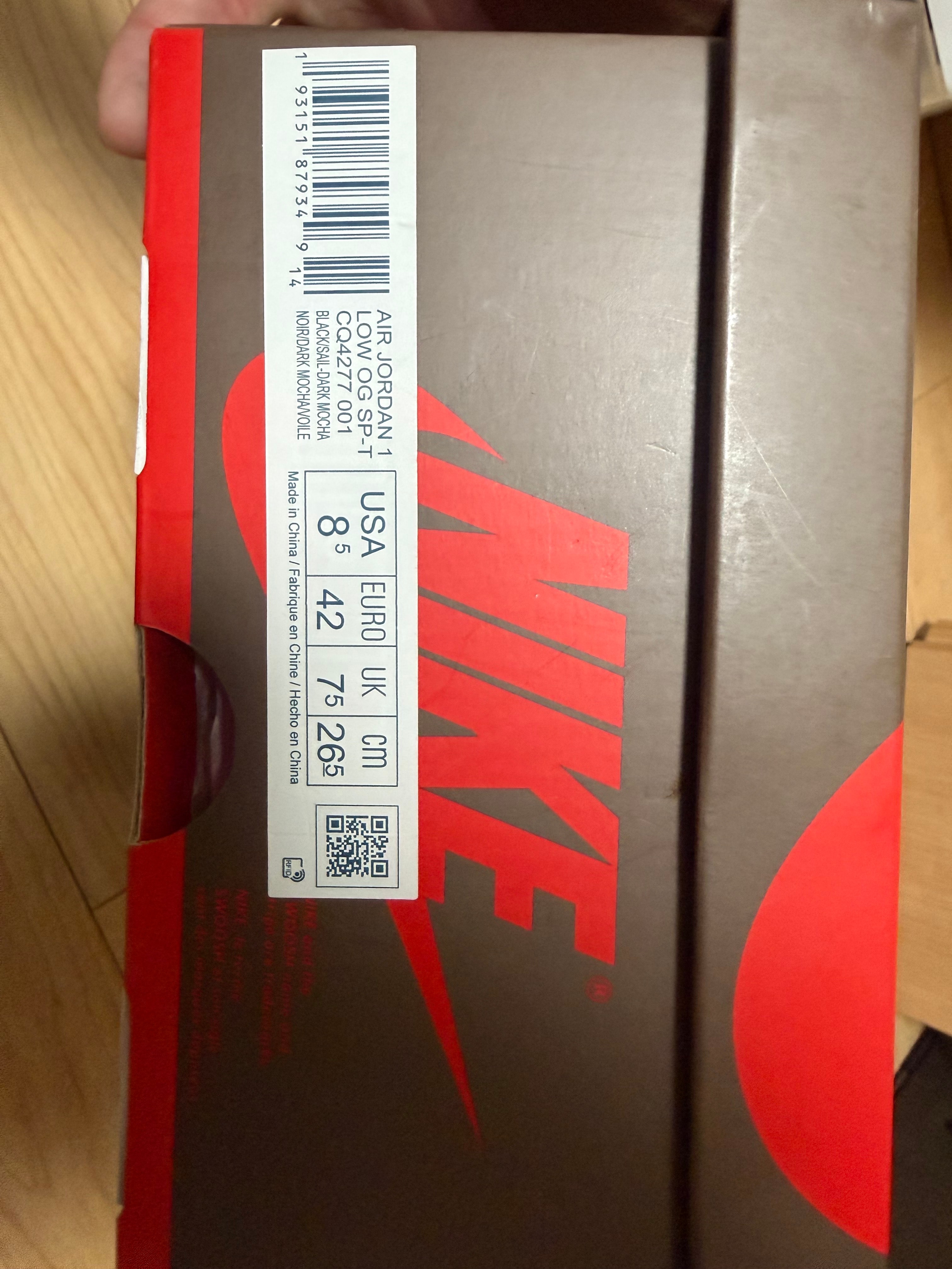 Travis Scott × Nike Air Jordan 1 Low OG SP-T "Black/Dark Mocha"