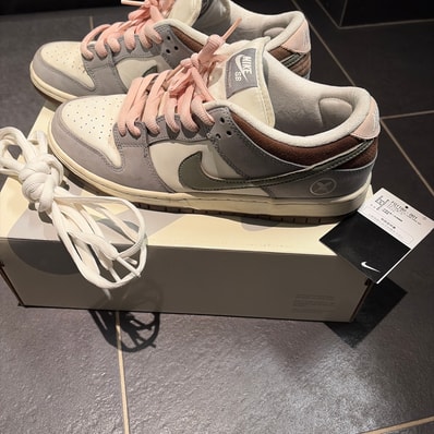 堀米 雄斗(Yuto Horigome) × Nike SB Dunk Low Pro QS "Wolf Grey"