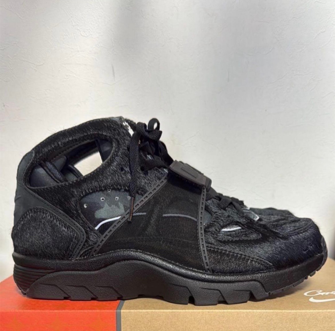 Corteiz × Nike Air Trainer Huarache "Black"