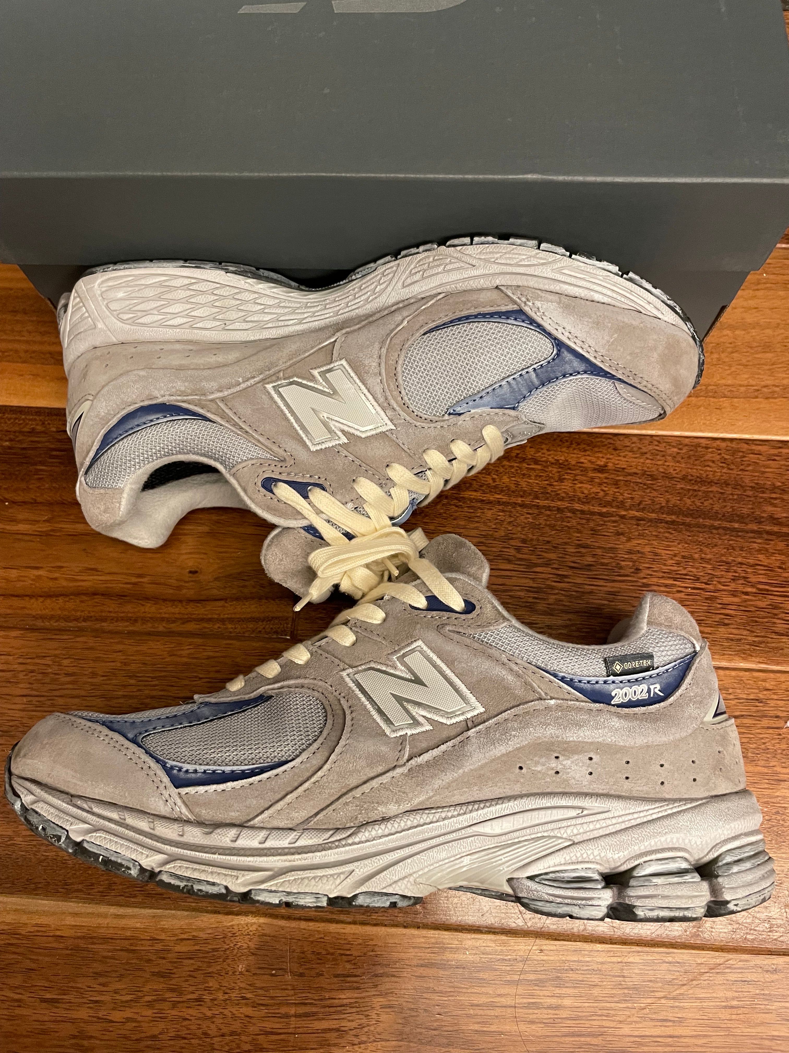 New Balance 2002R "Light Gray"