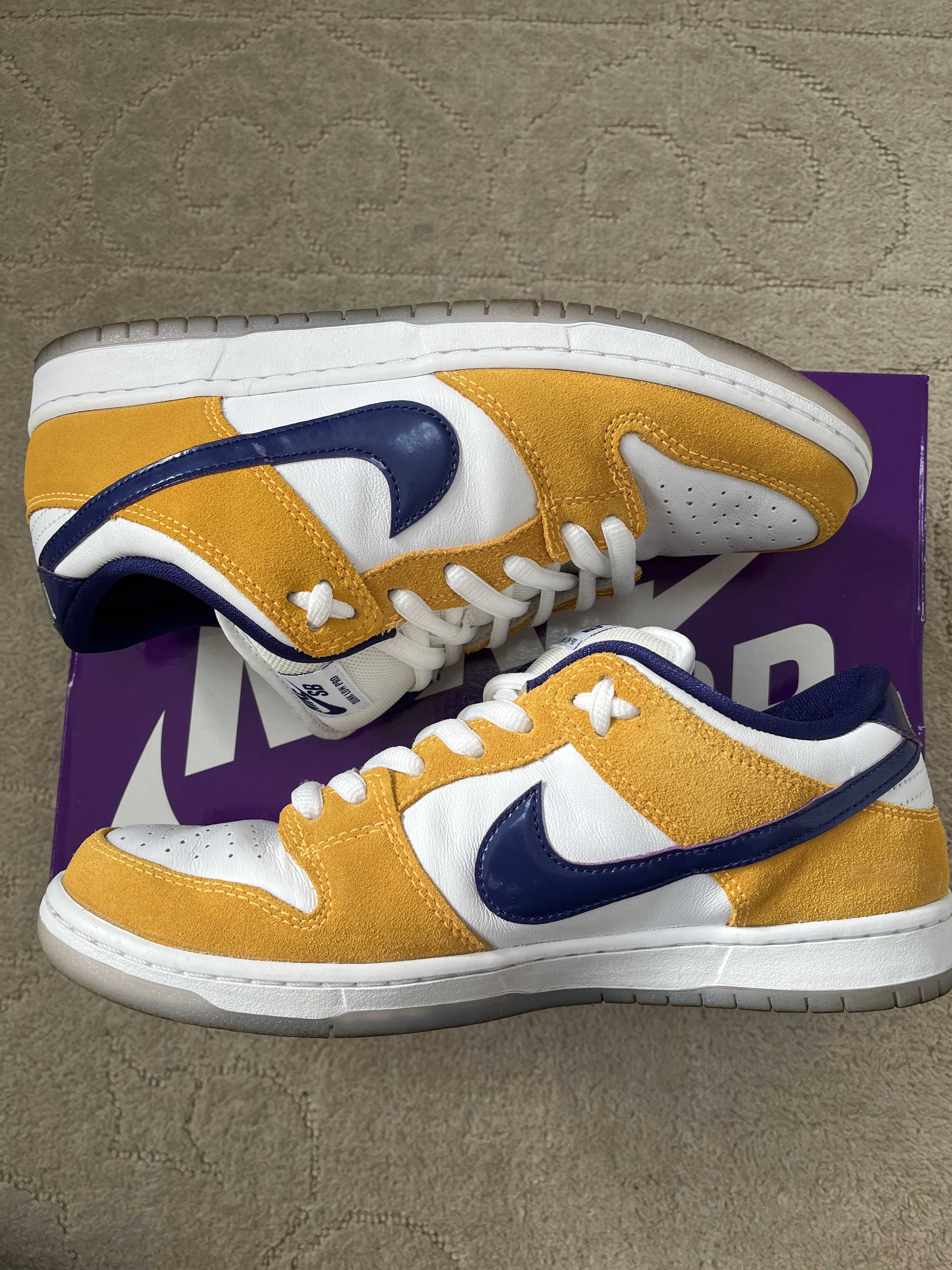 Nike SB Dunk Low "Laser Orange"